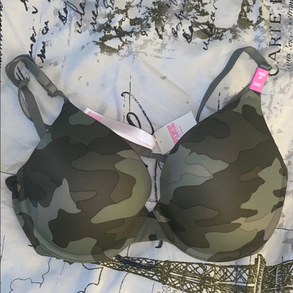 Pink Victoria’s Secret push up bra size 34C NWT